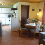Und Buettner Apartment *