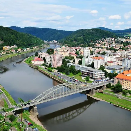 Und Buettner Apartman *