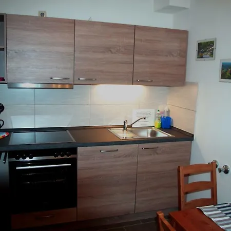 Und Buettner * Rathmannsdorf